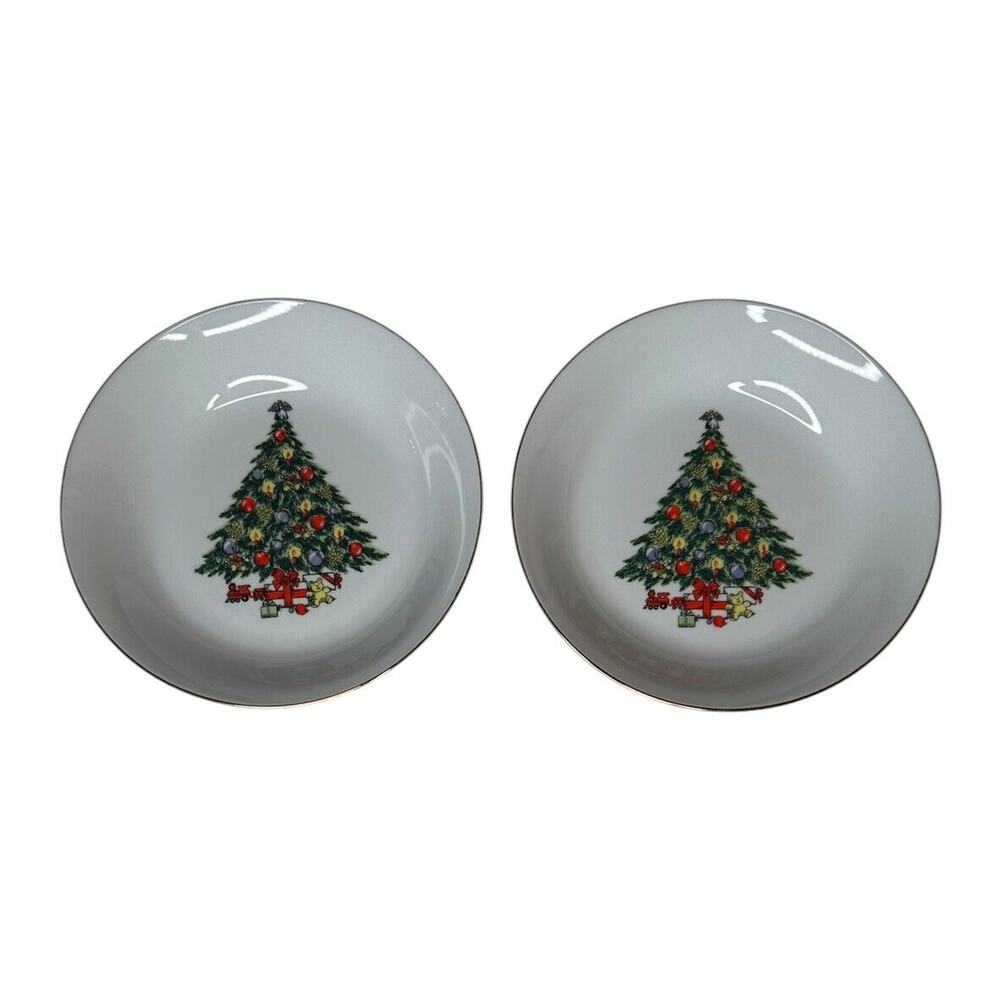 Set of 2 Vintage‎ Jamestown Christmas Tree Treasure 7-1/2” Soup Bowls Gold Trim